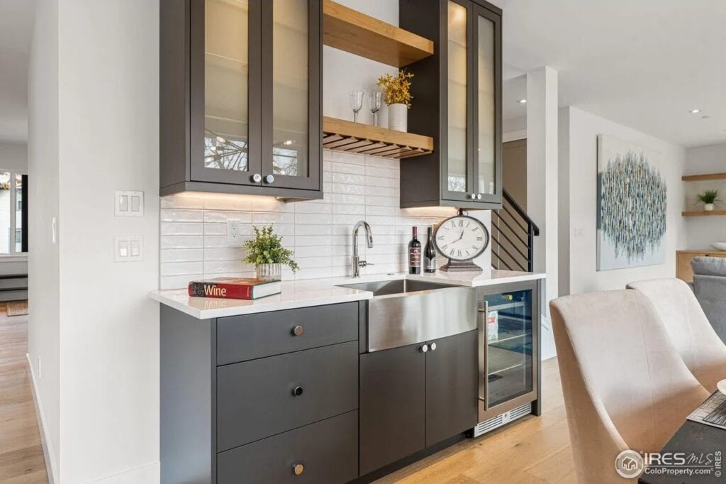 Custom quartz countertop with sink in Longmont, CO
