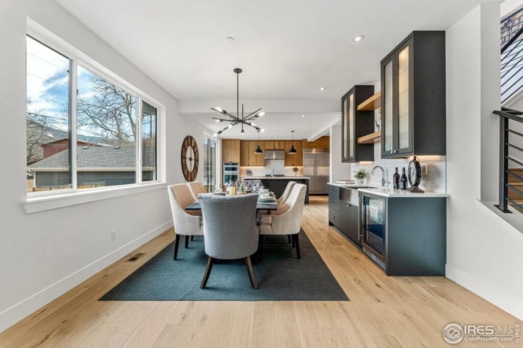 Custom kitchen dining countertops available in Longmont, CO